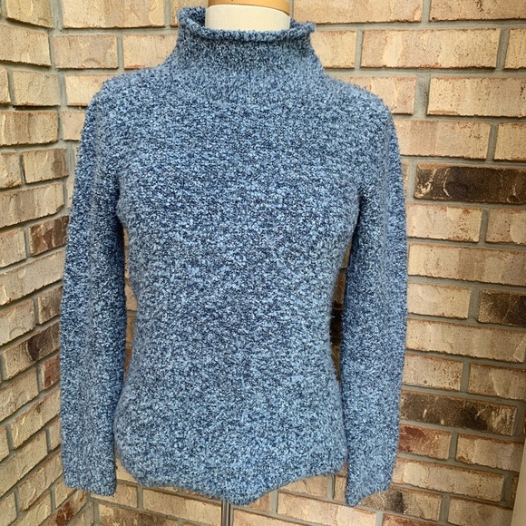 🔥 Blue Sweater - Picture 1 of 2